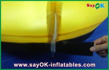 Inflatables della bottiglia di vino gonfiabile gialla del poliestere/grado commerciale